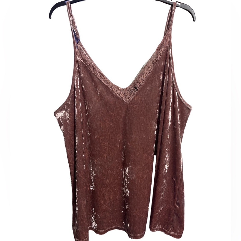 Torrid Dusty Rose Crushed Velvet Tank Top w/ Lace Trim